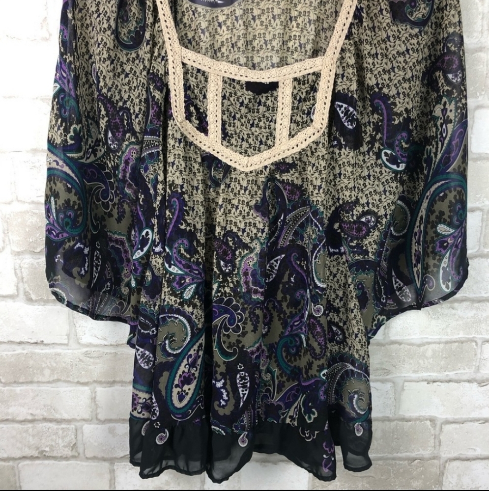 Torrid sheer print blouse